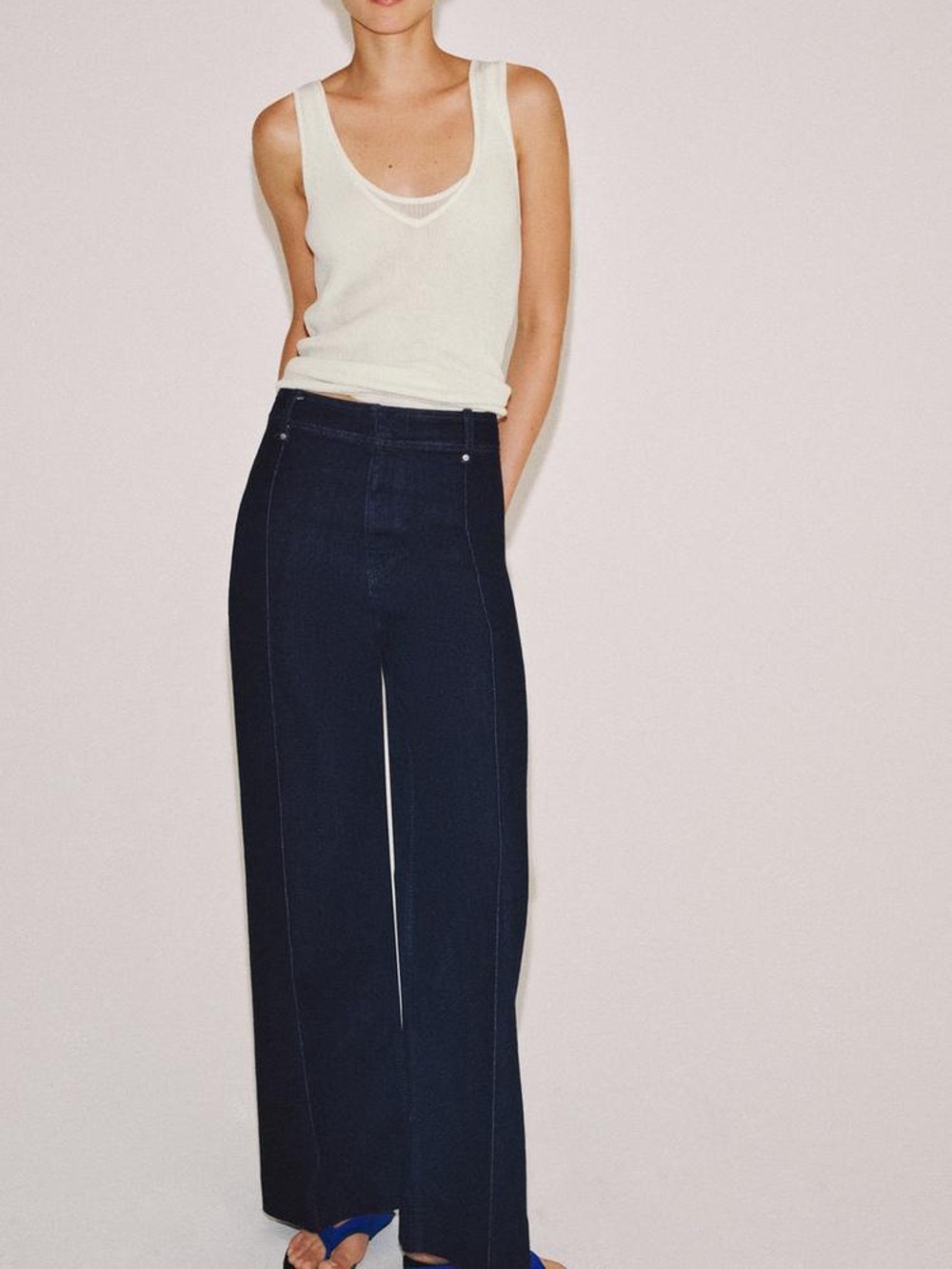 High waste wide leg jeans